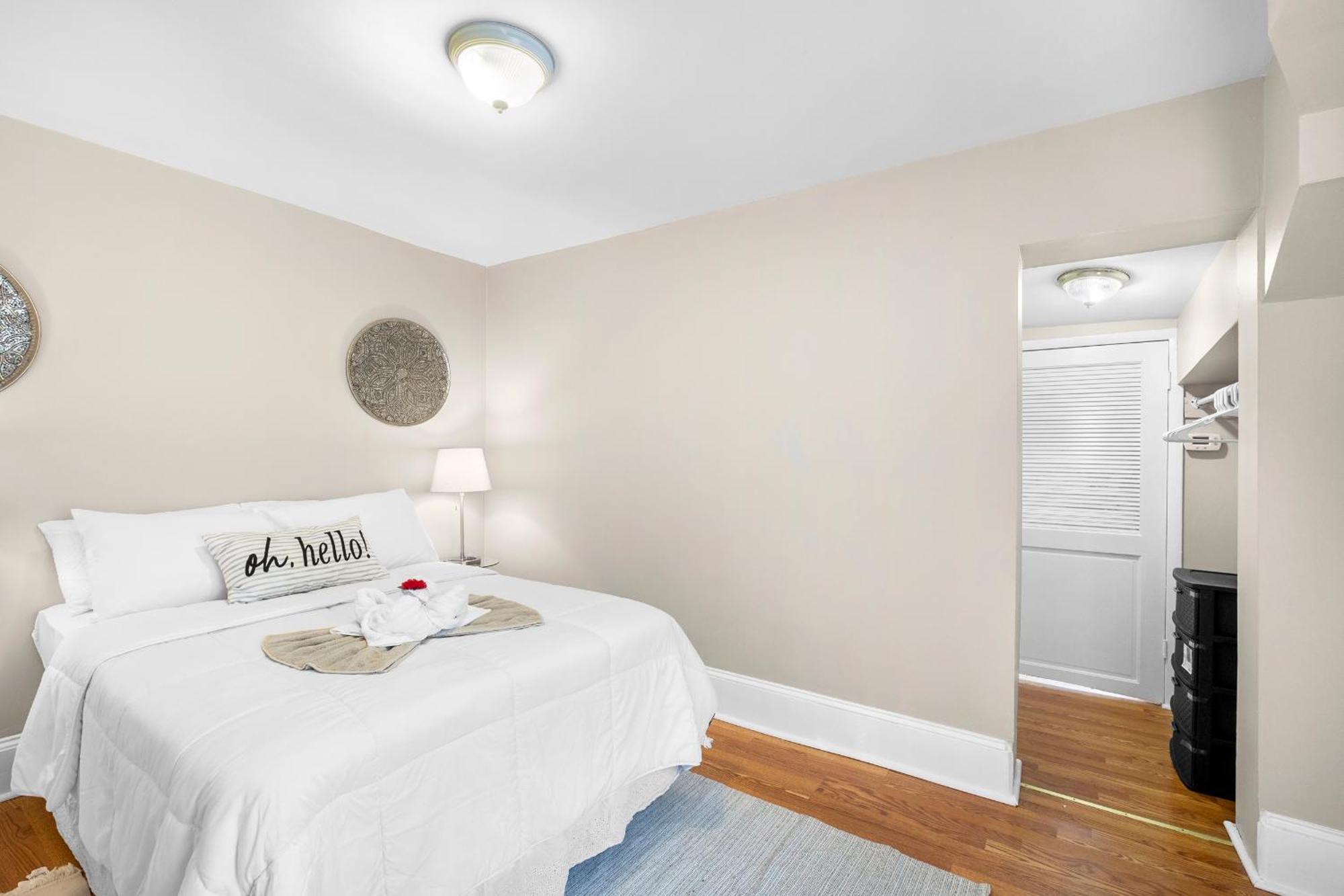 Apartamento Spacious 2Br In Univ City Filadelfia Exterior foto